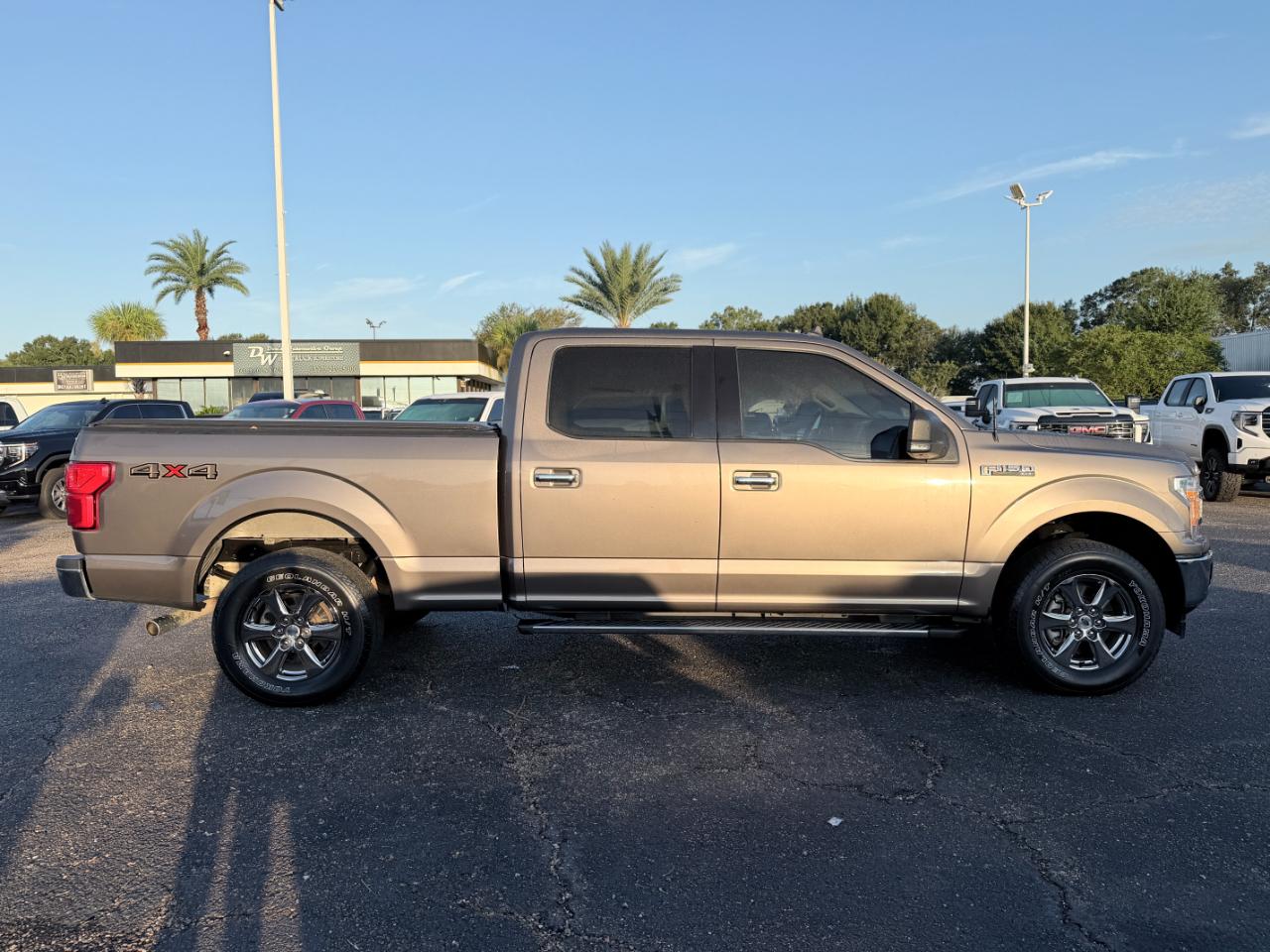 Ford F-150 XLT 4WD SuperCrew 5.5' Box 2020