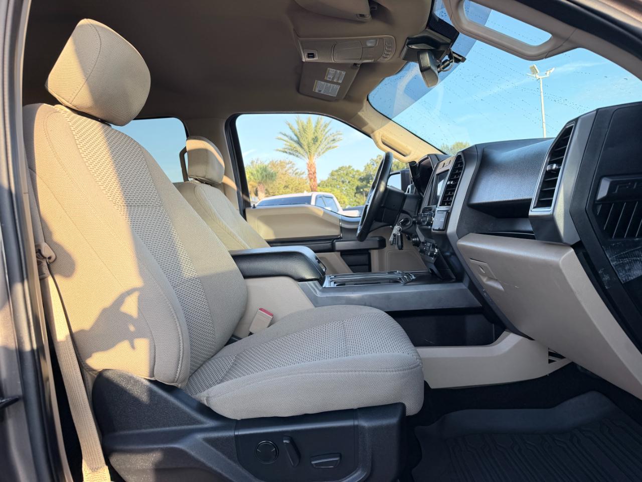 Ford F-150 XLT 4WD SuperCrew 5.5' Box 2020