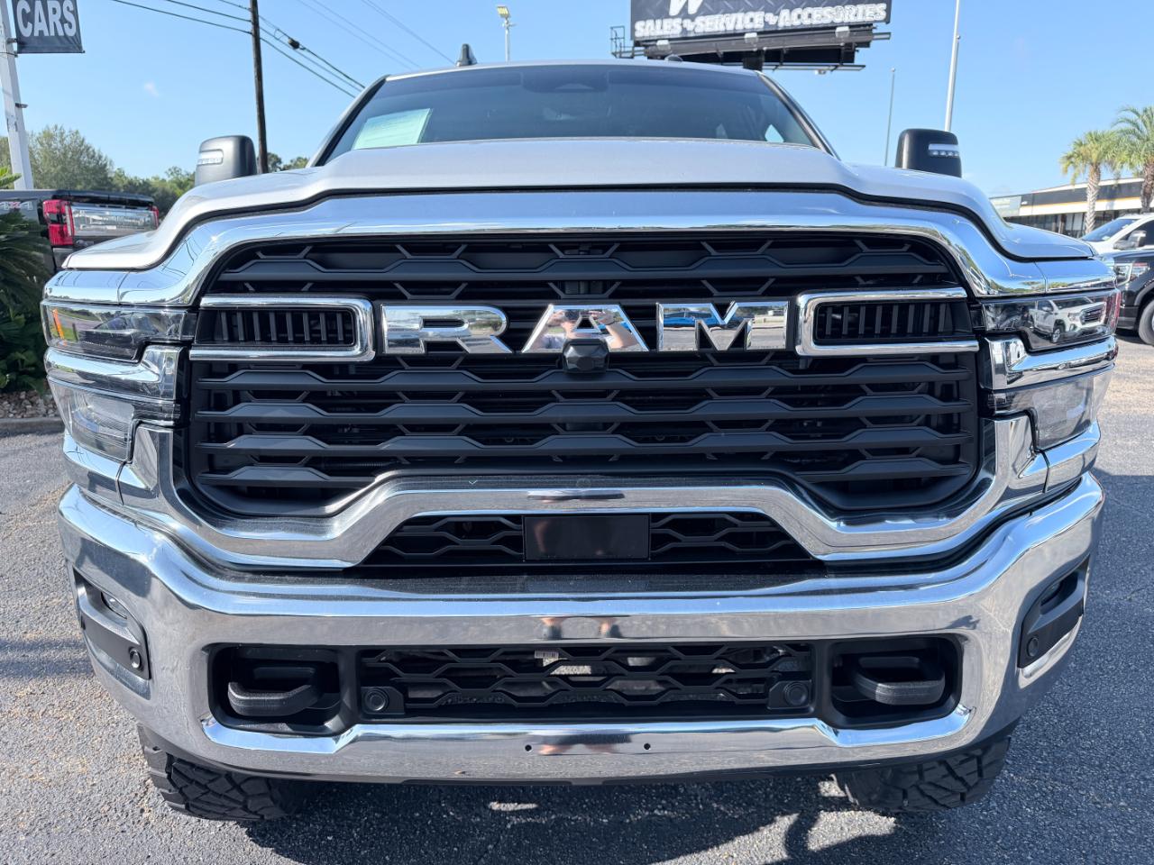 RAM 2500 Big Horn 4x4 Crew Cab 6'4" Box 2026