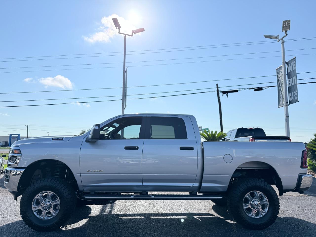 RAM 2500 Big Horn 4x4 Crew Cab 6'4" Box 2026