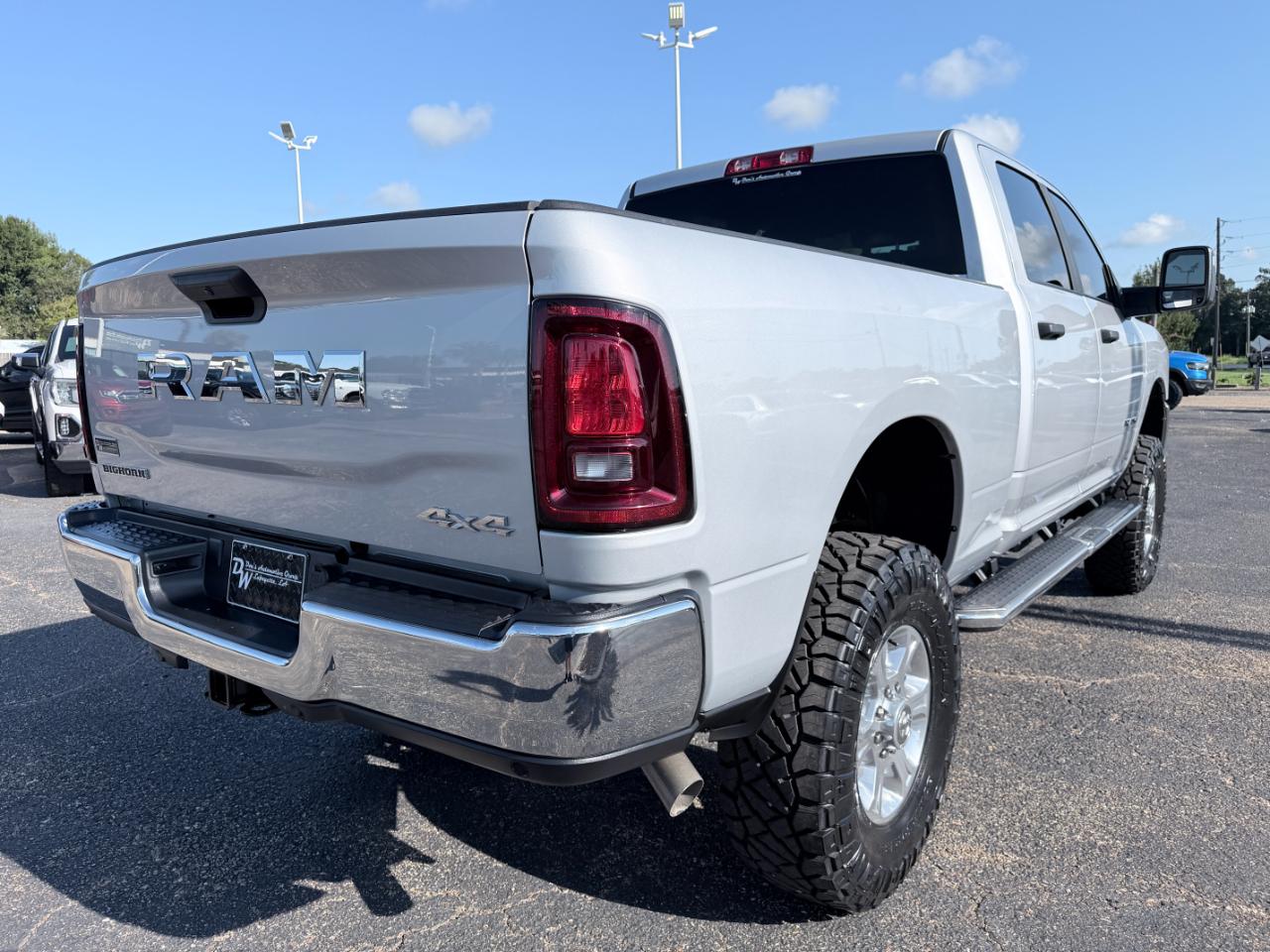 RAM 2500 Big Horn 4x4 Crew Cab 6'4" Box 2026