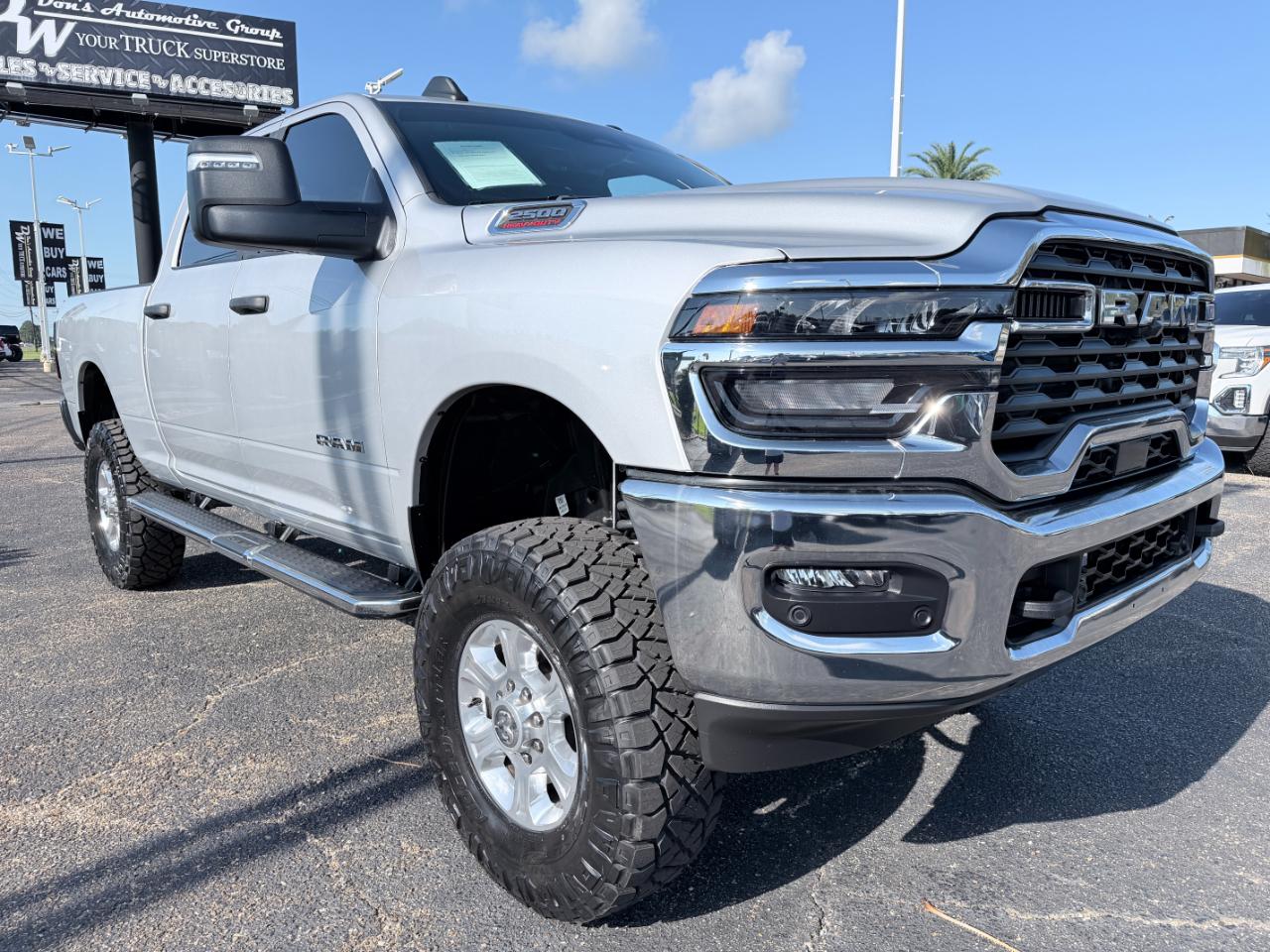 RAM 2500 Big Horn 4x4 Crew Cab 6'4" Box 2026