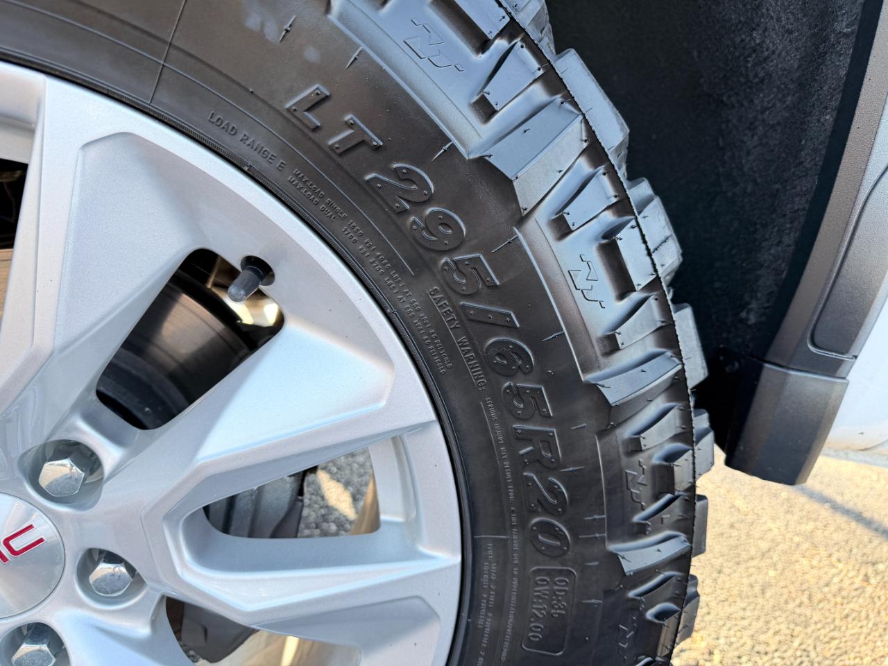 GMC Sierra 1500 2WD Crew Cab 147" Elevation 2021