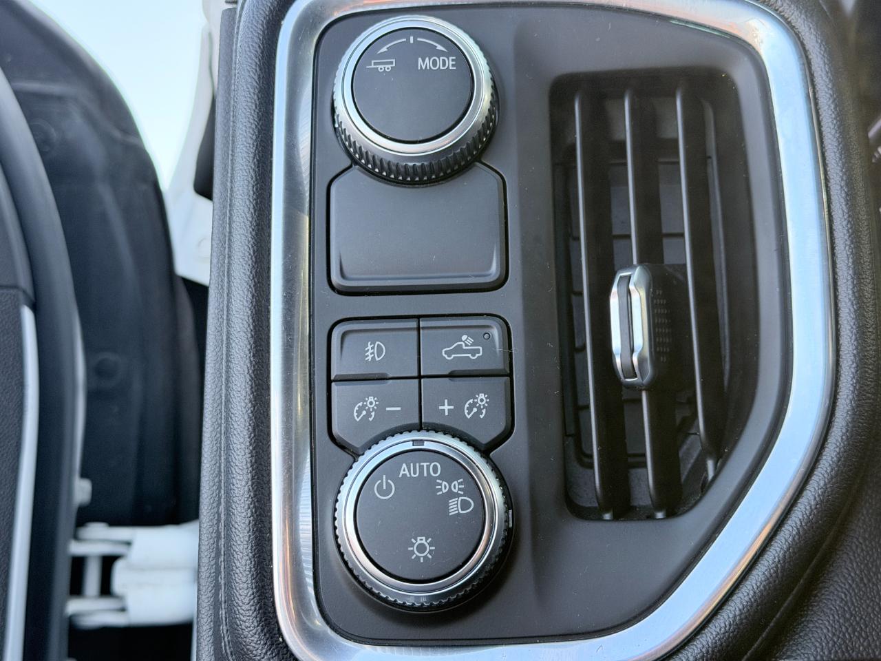 GMC Sierra 1500 2WD Crew Cab 147" Elevation 2021