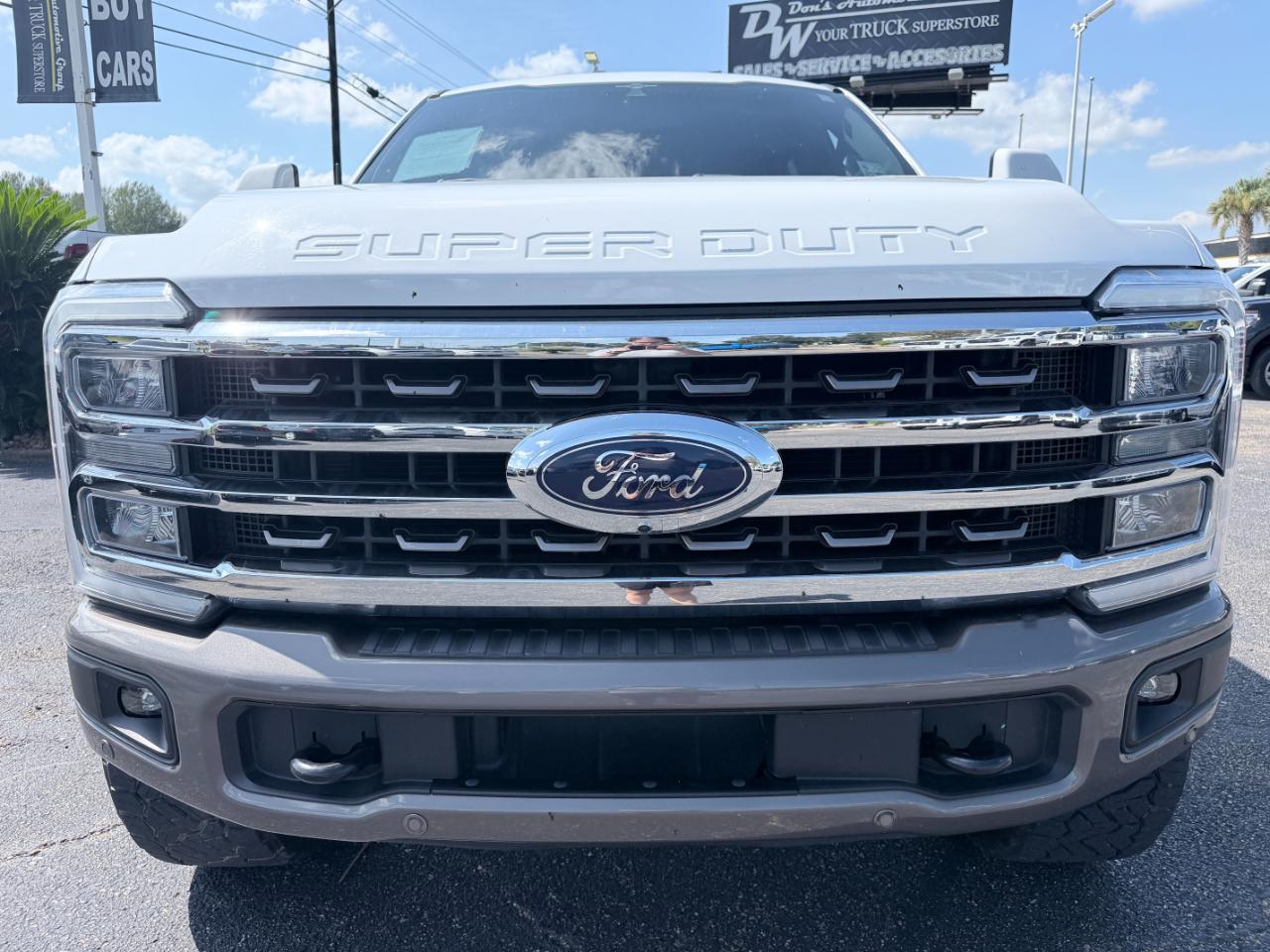 Ford Super Duty F-250 SRW King Ranch 4WD Crew Cab 8' Box 2023