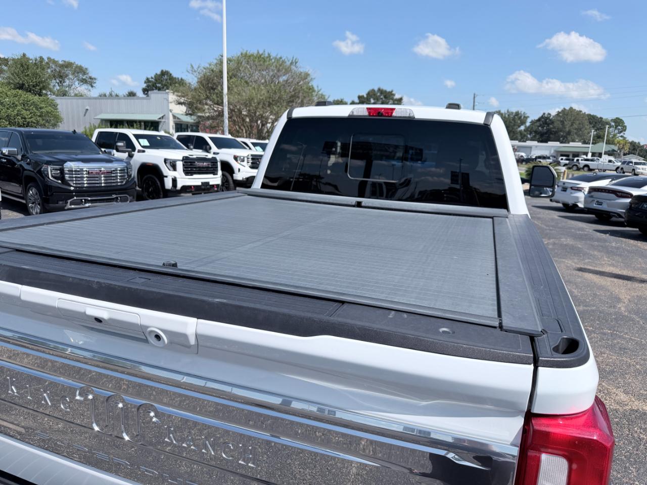 Ford Super Duty F-250 SRW King Ranch 4WD Crew Cab 8' Box 2023