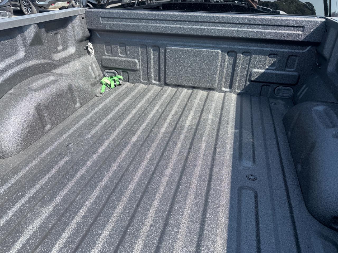 Ford F-150 XLT 2WD SuperCrew 5.5' Box 2025