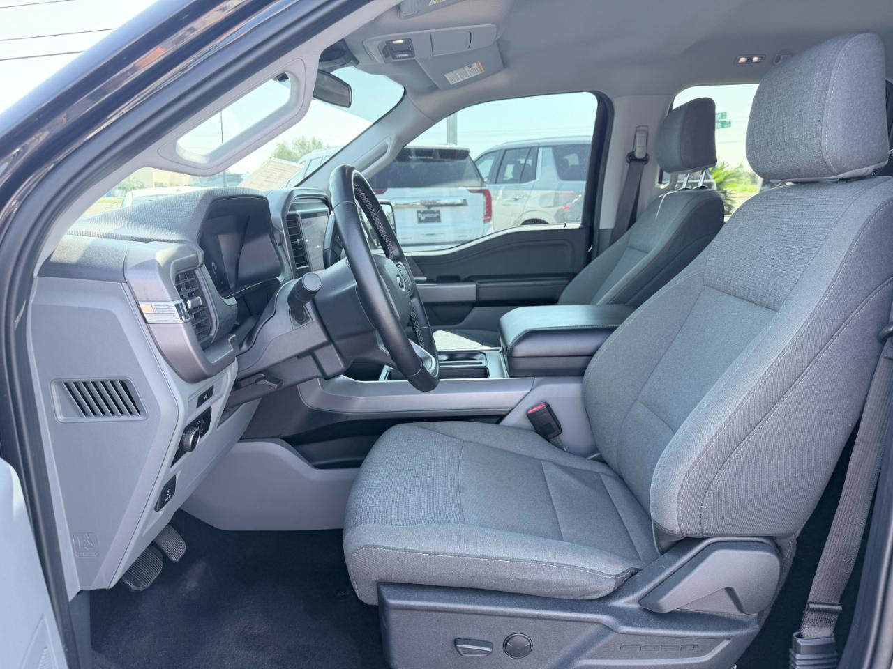 Ford F-150 XLT 2WD SuperCrew 5.5' Box 2025