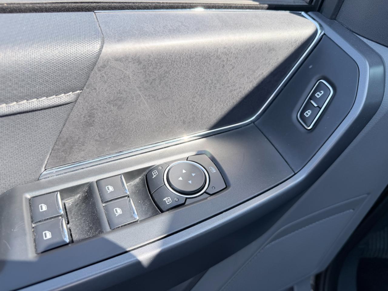 Ford F-150 XLT 2WD SuperCrew 5.5' Box 2025