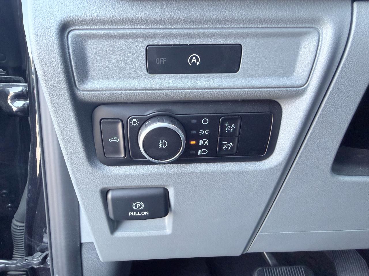 Ford F-150 XLT 2WD SuperCrew 5.5' Box 2025