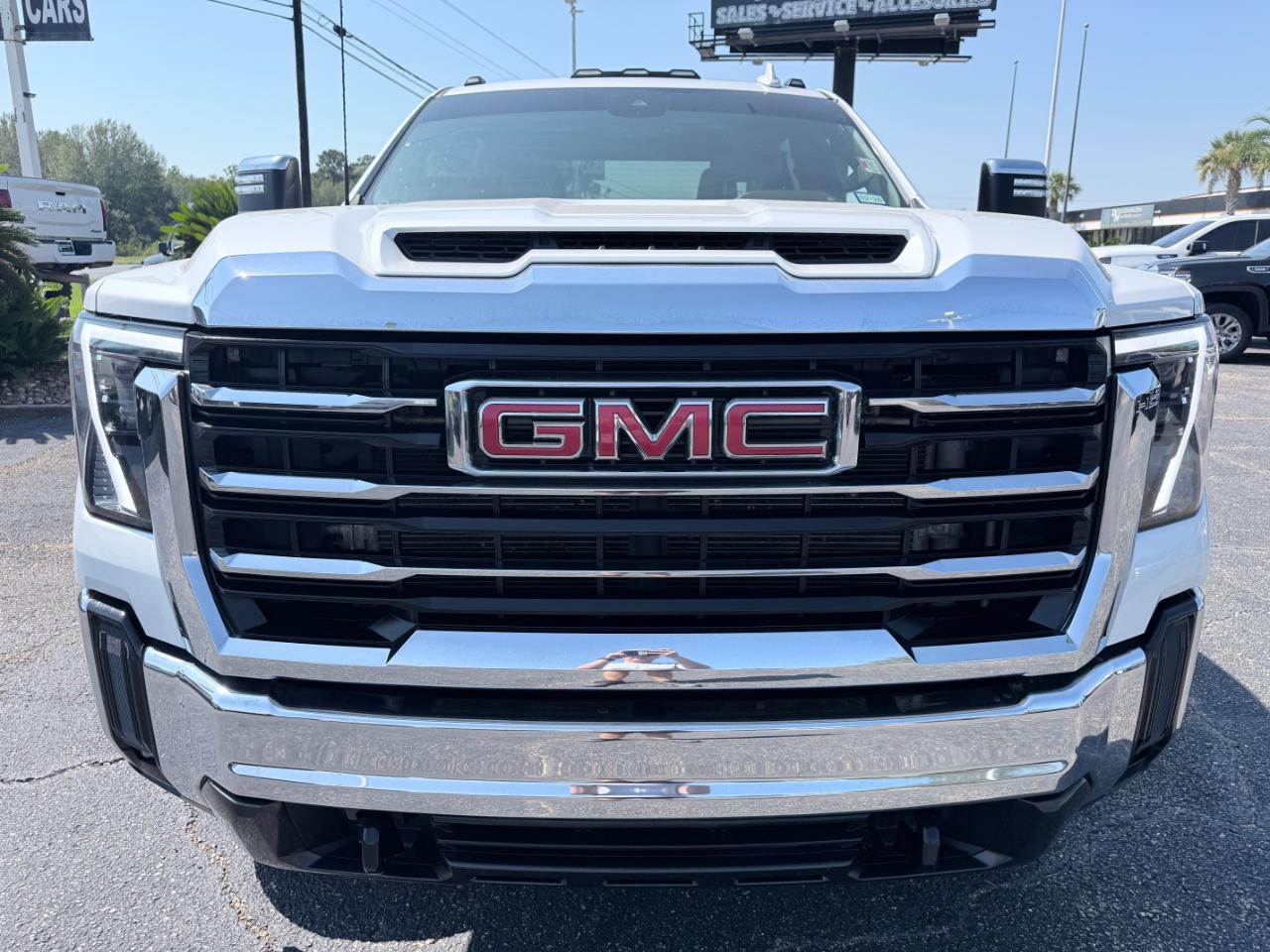 GMC Sierra 3500HD 2WD Crew Cab 172" SLT 2024