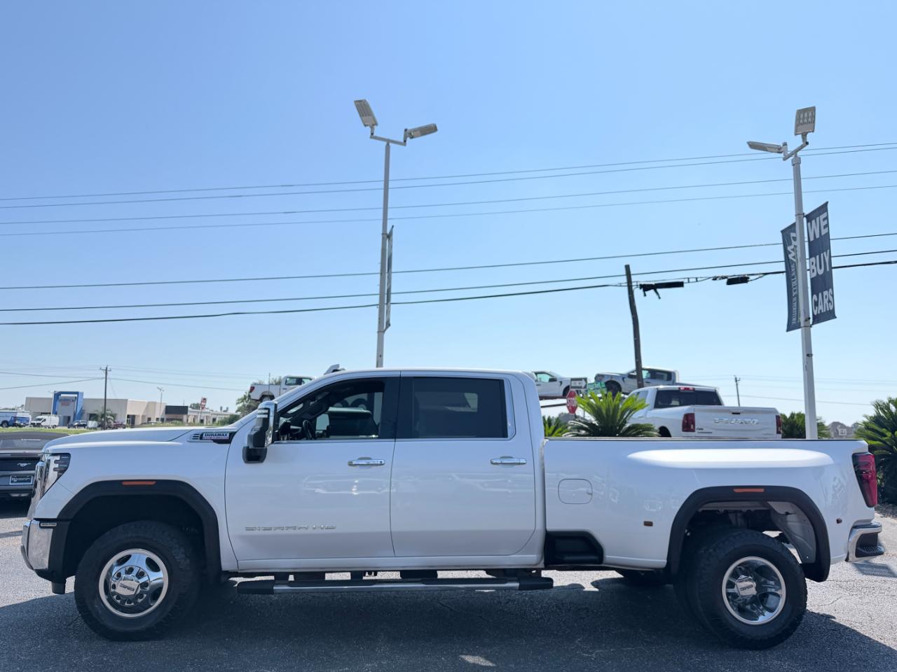 GMC Sierra 3500HD 2WD Crew Cab 172" SLT 2024