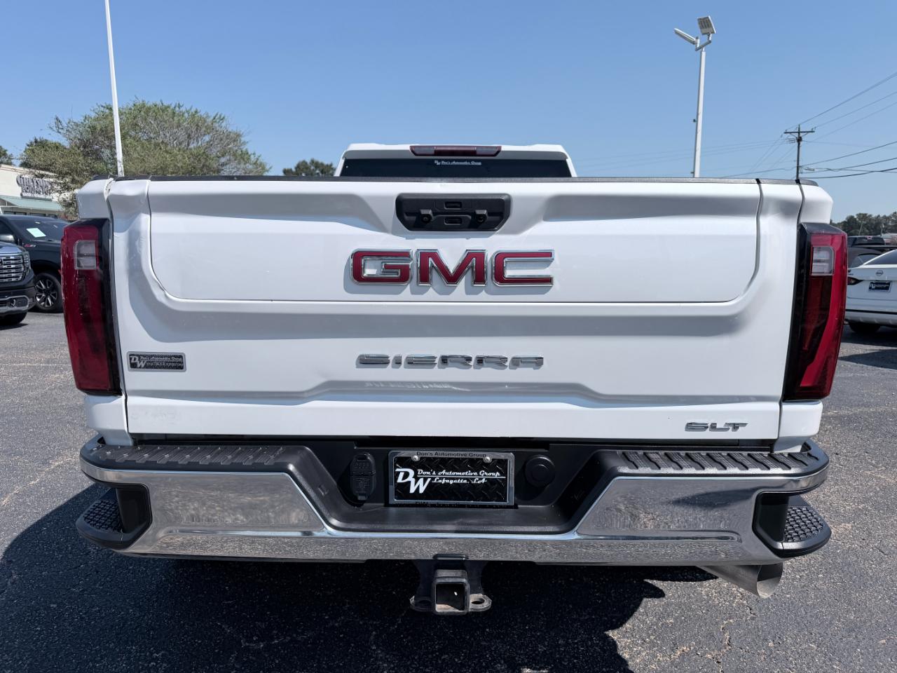 GMC Sierra 3500HD 2WD Crew Cab 172" SLT 2024