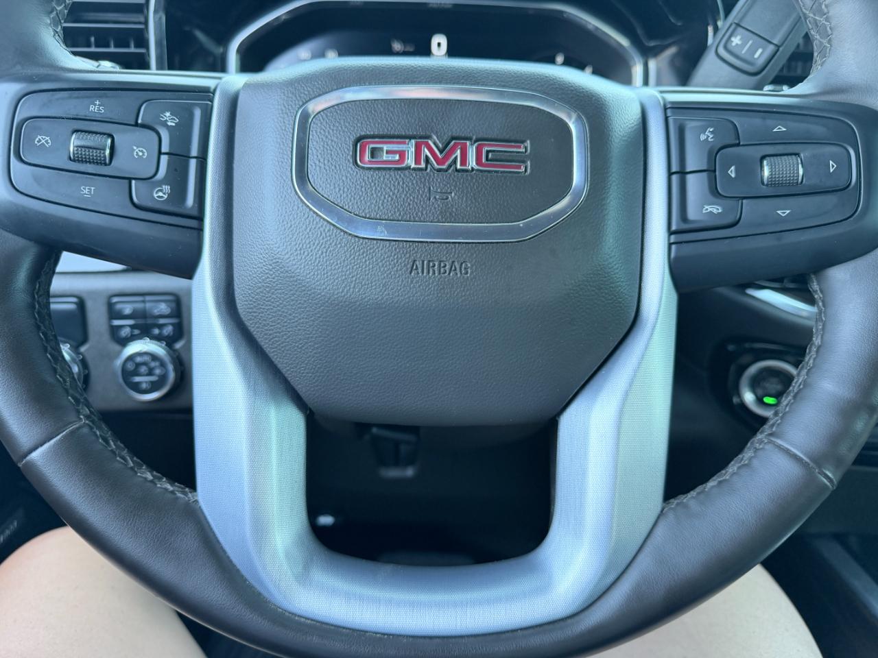 GMC Sierra 3500HD 2WD Crew Cab 172" SLT 2024