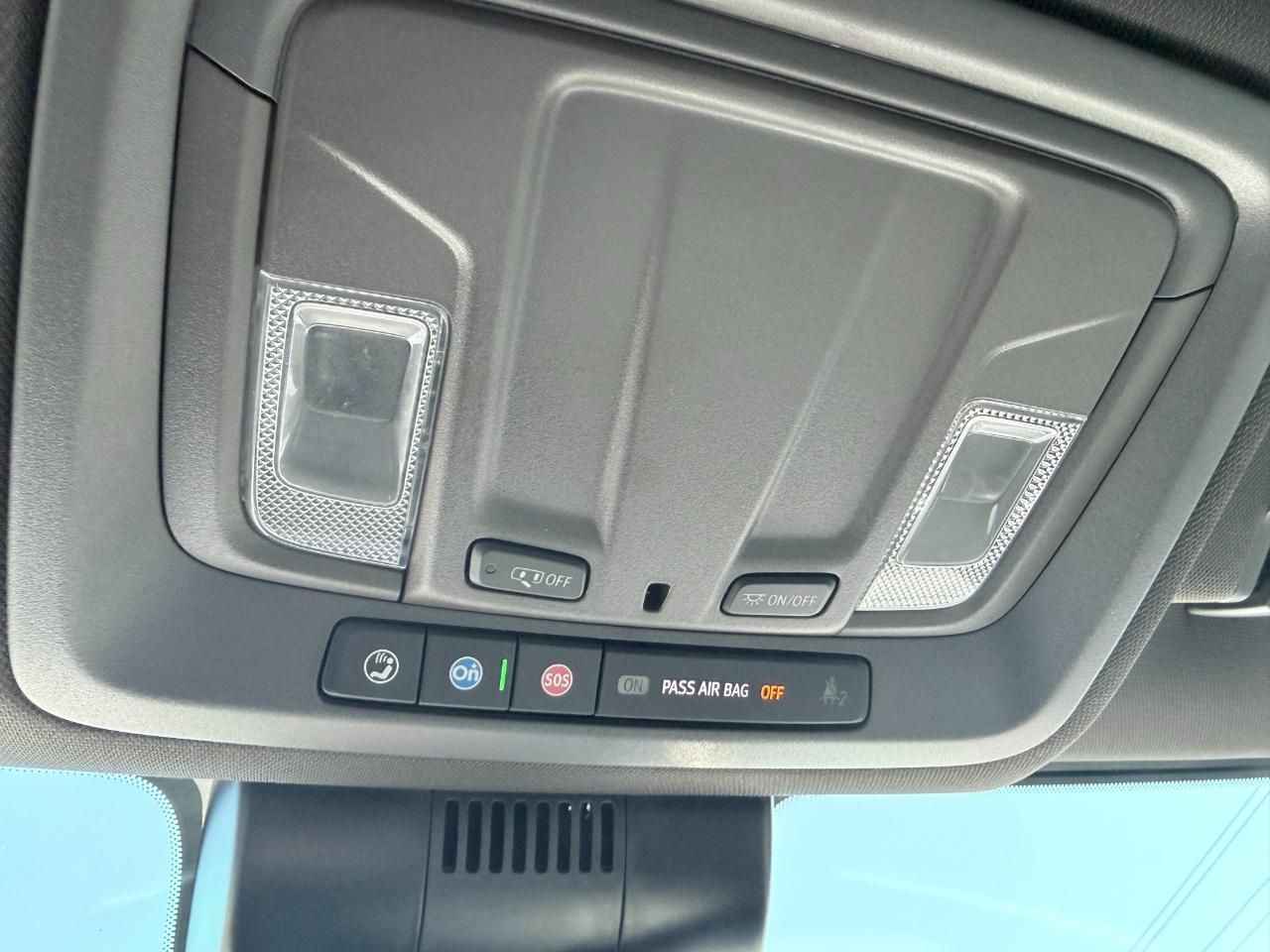 GMC Sierra 3500HD 2WD Crew Cab 172" SLT 2024