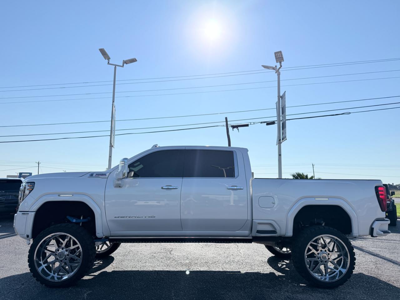 GMC Sierra 2500HD 4WD Crew Cab 159" Denali 2024