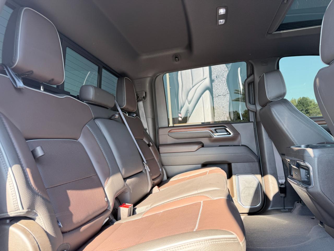 GMC Sierra 2500HD 4WD Crew Cab 159" Denali 2024