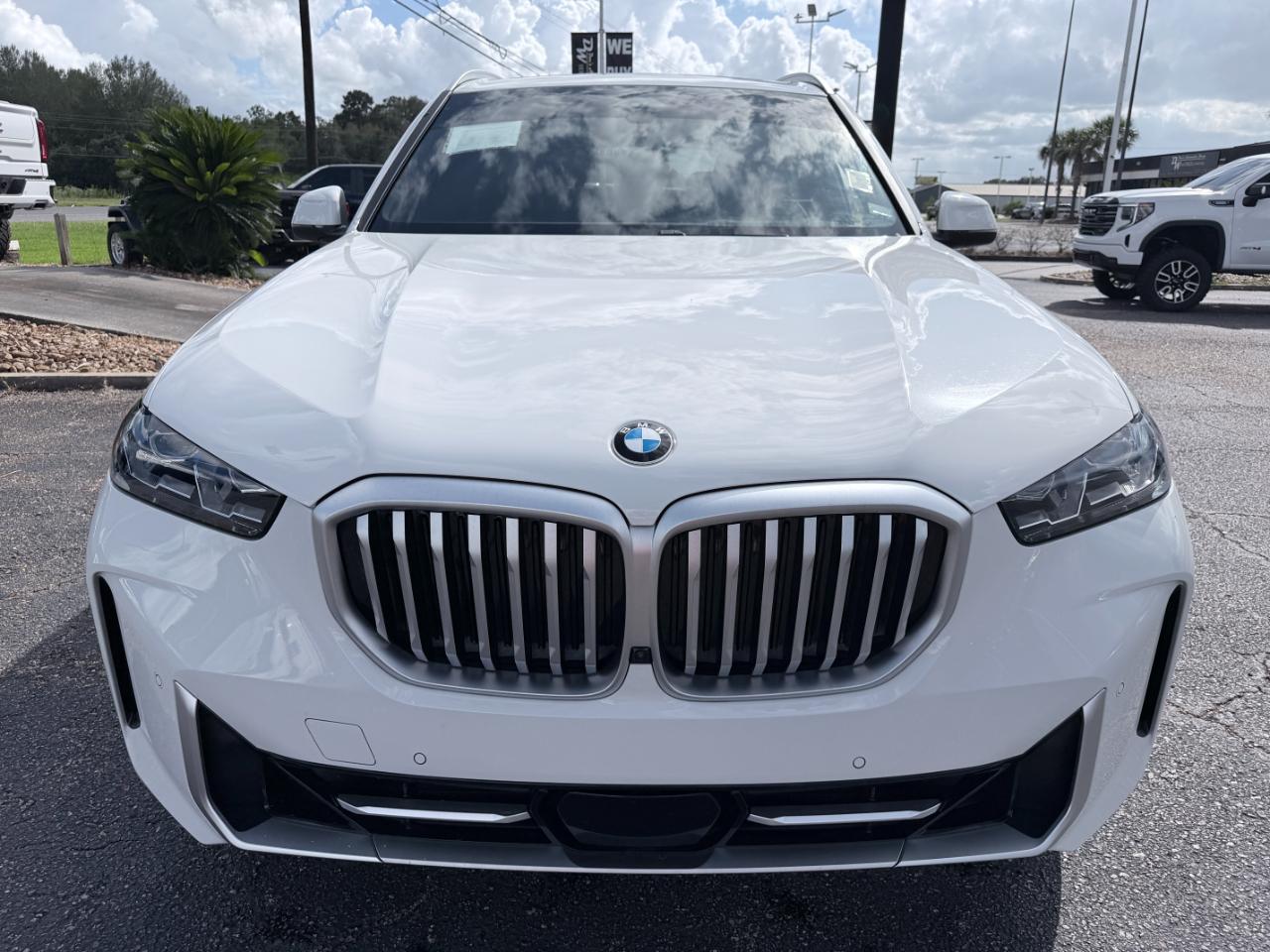 BMW X5 sDrive40i Sports Activity Vehicle 2026