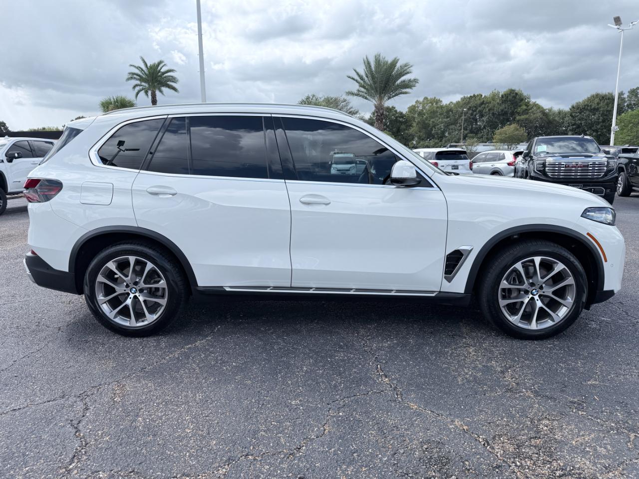 BMW X5 sDrive40i Sports Activity Vehicle 2026
