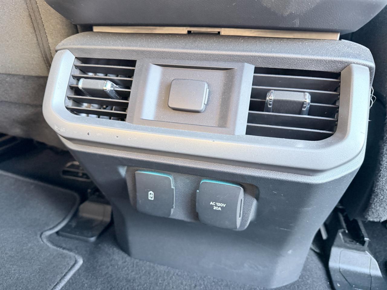 Ford F-150 XLT 4WD SuperCrew 5.5' Box 2024