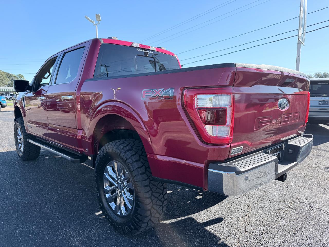 Ford F-150 Lariat 4WD SuperCrew 5.5' Box 2023