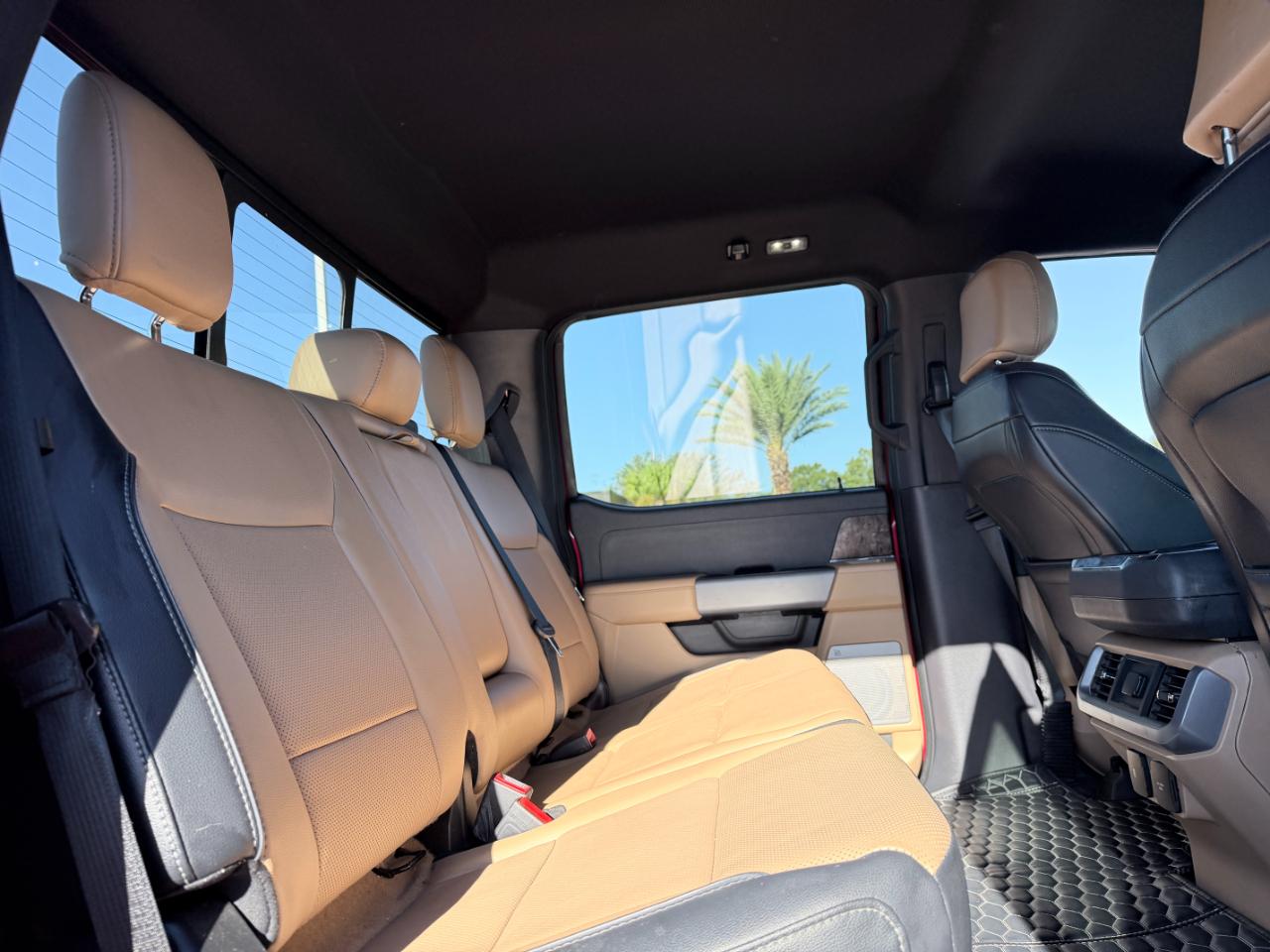 Ford F-150 Lariat 4WD SuperCrew 5.5' Box 2023