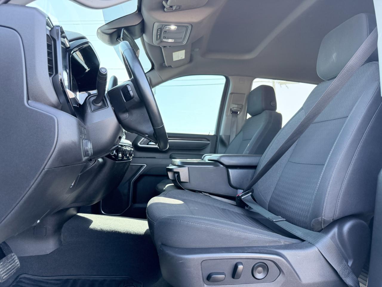 Chevrolet Silverado 2500HD 4WD Crew Cab 159" LT 2025