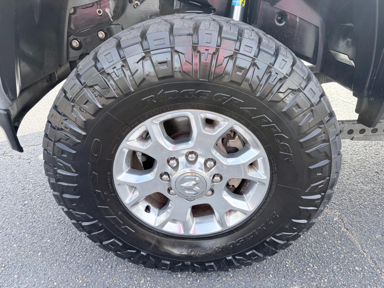 RAM 2500 Laramie 4x4 Crew Cab 6'4" Box 2024