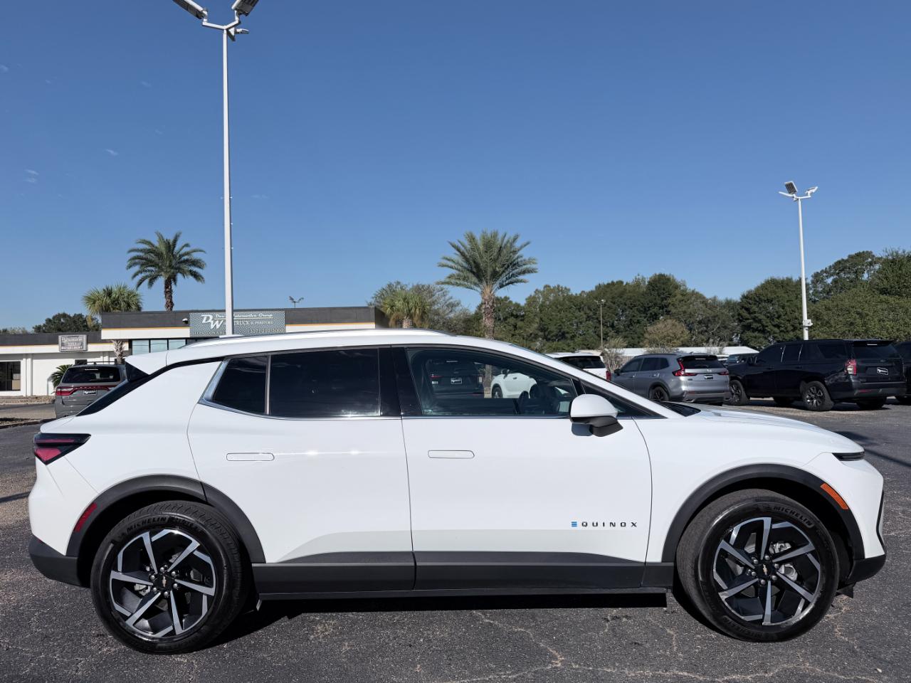 Chevrolet Equinox EV 4dr LT2 w/PDE 2026