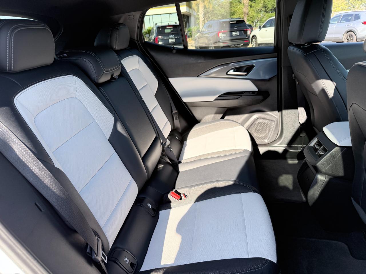 Chevrolet Equinox EV 4dr LT2 w/PDE 2026