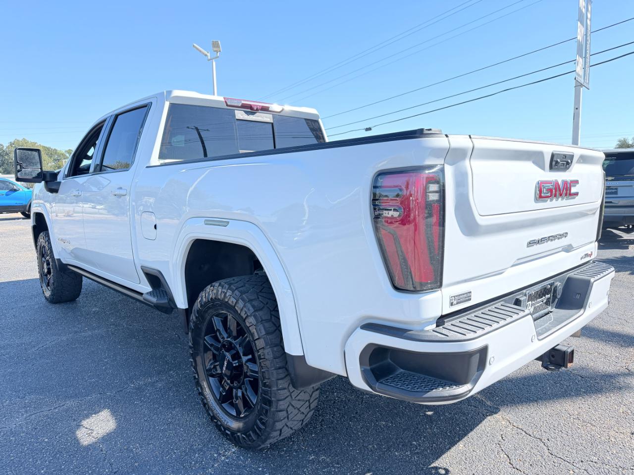 GMC Sierra 2500HD 4WD Crew Cab 159" AT4 2024