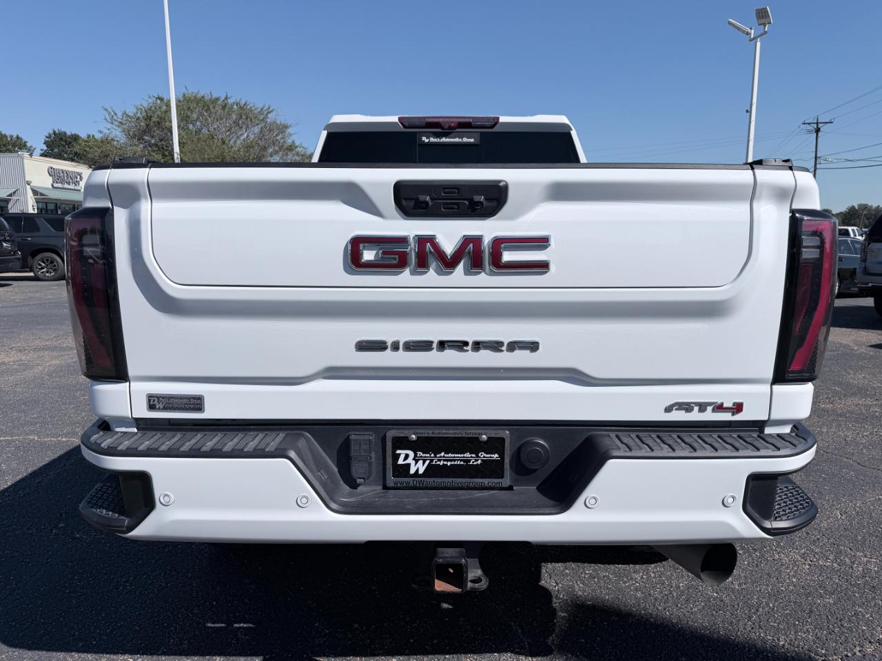 GMC Sierra 2500HD 4WD Crew Cab 159" AT4 2024