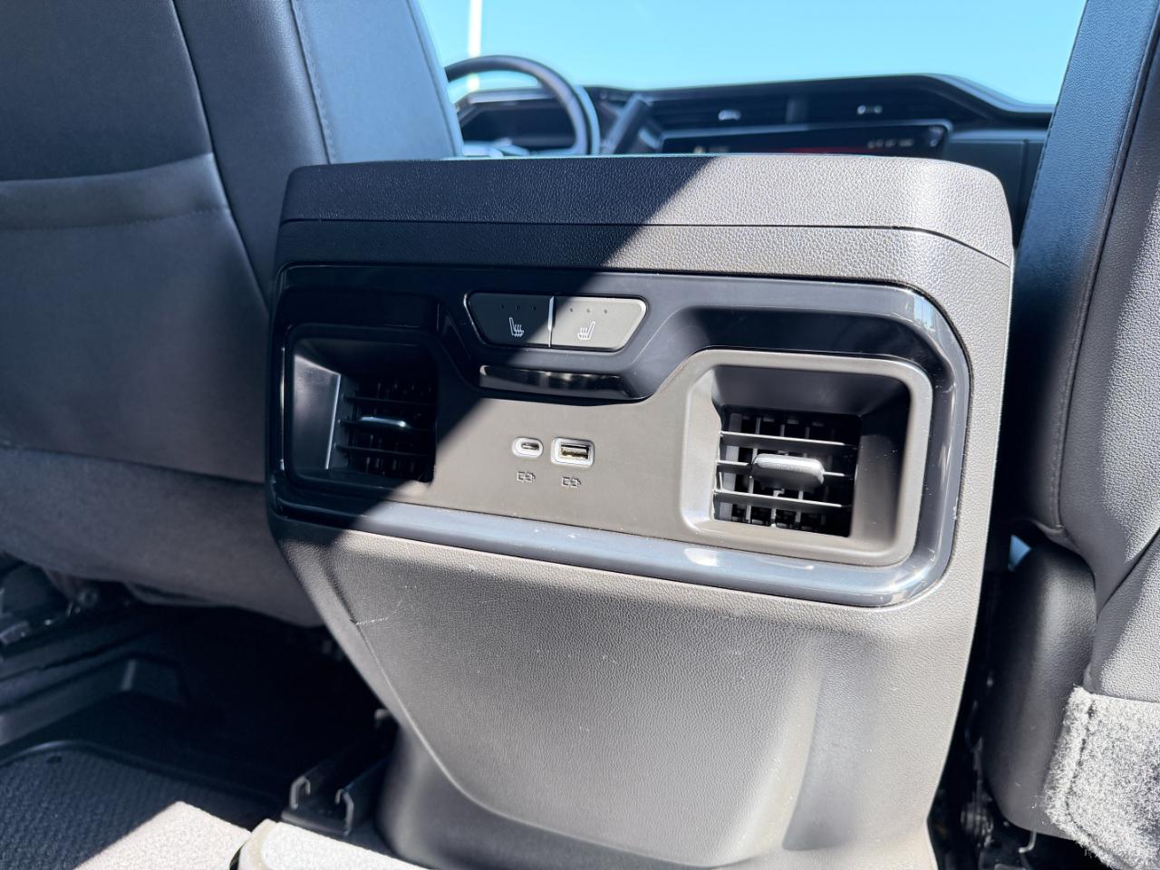 GMC Sierra 2500HD 4WD Crew Cab 159" AT4 2024
