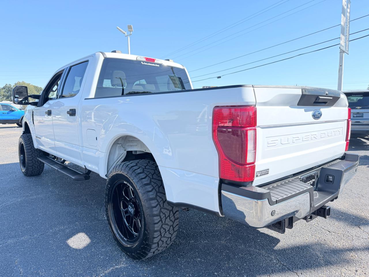 Ford Super Duty F-250 SRW XLT 4WD Crew Cab 8' Box 2022