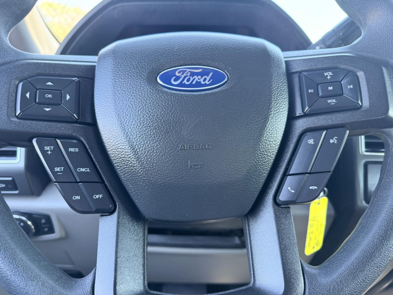 Ford Super Duty F-250 SRW XLT 4WD Crew Cab 8' Box 2022