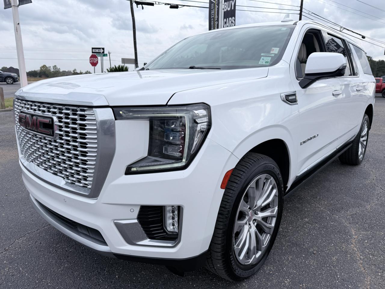 GMC Yukon XL 2WD 4dr Denali 2022