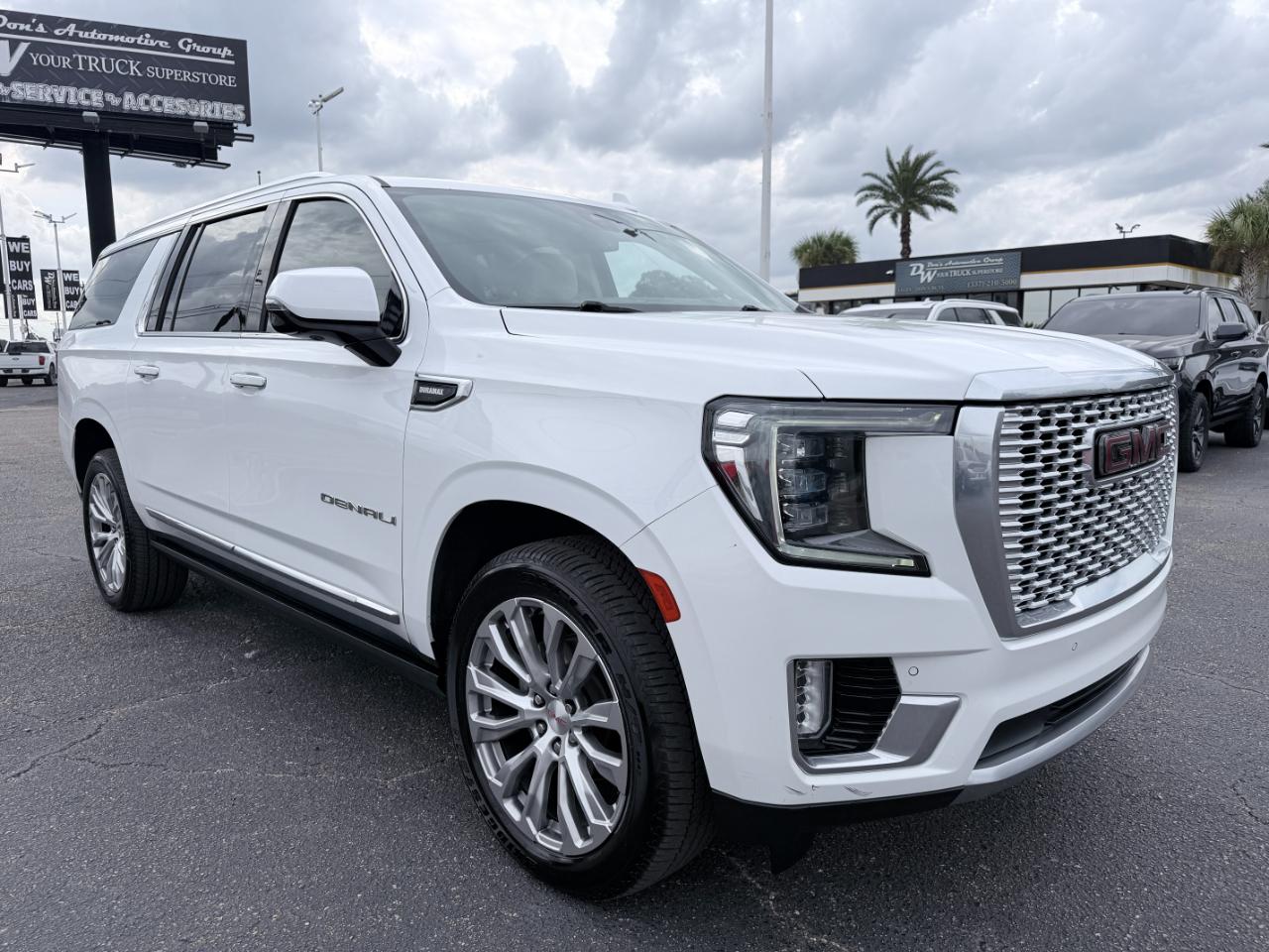GMC Yukon XL 2WD 4dr Denali 2022