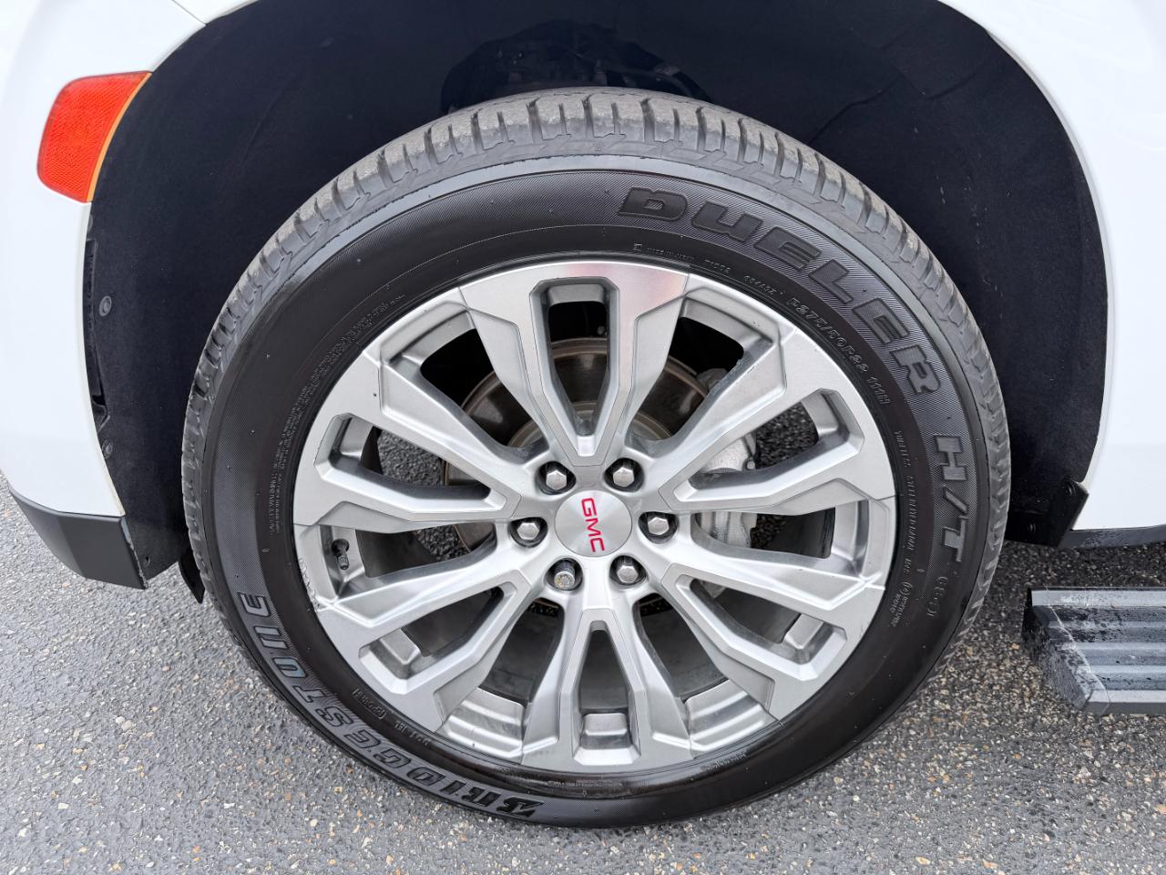 GMC Yukon XL 2WD 4dr Denali 2022