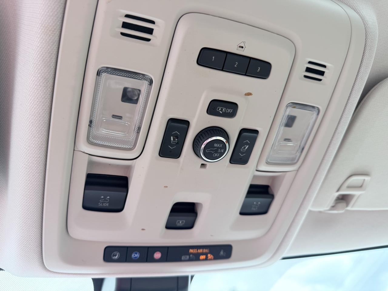 GMC Yukon XL 2WD 4dr Denali 2022