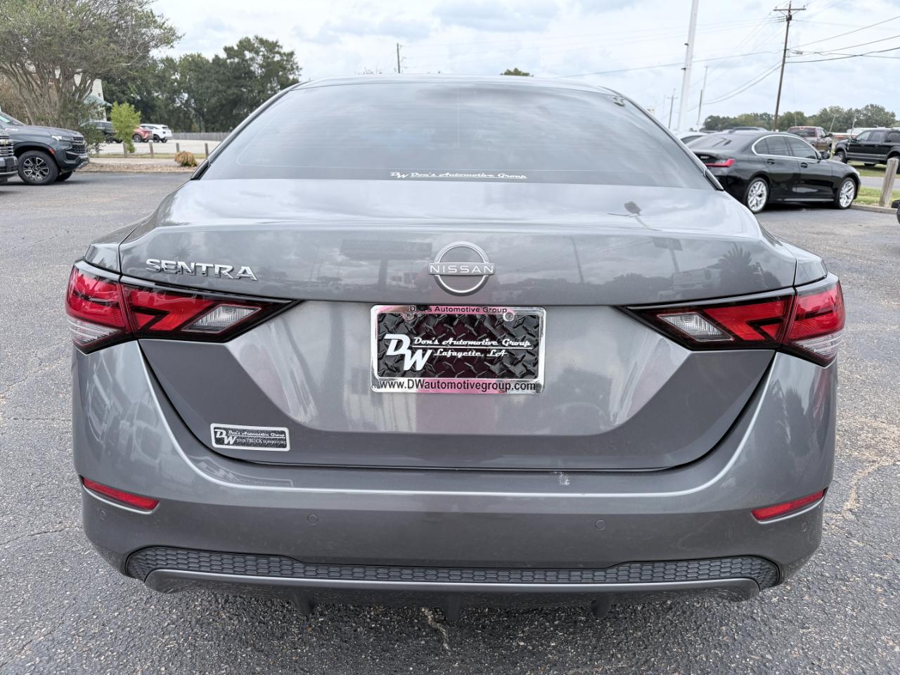 Nissan Sentra S CVT 2024