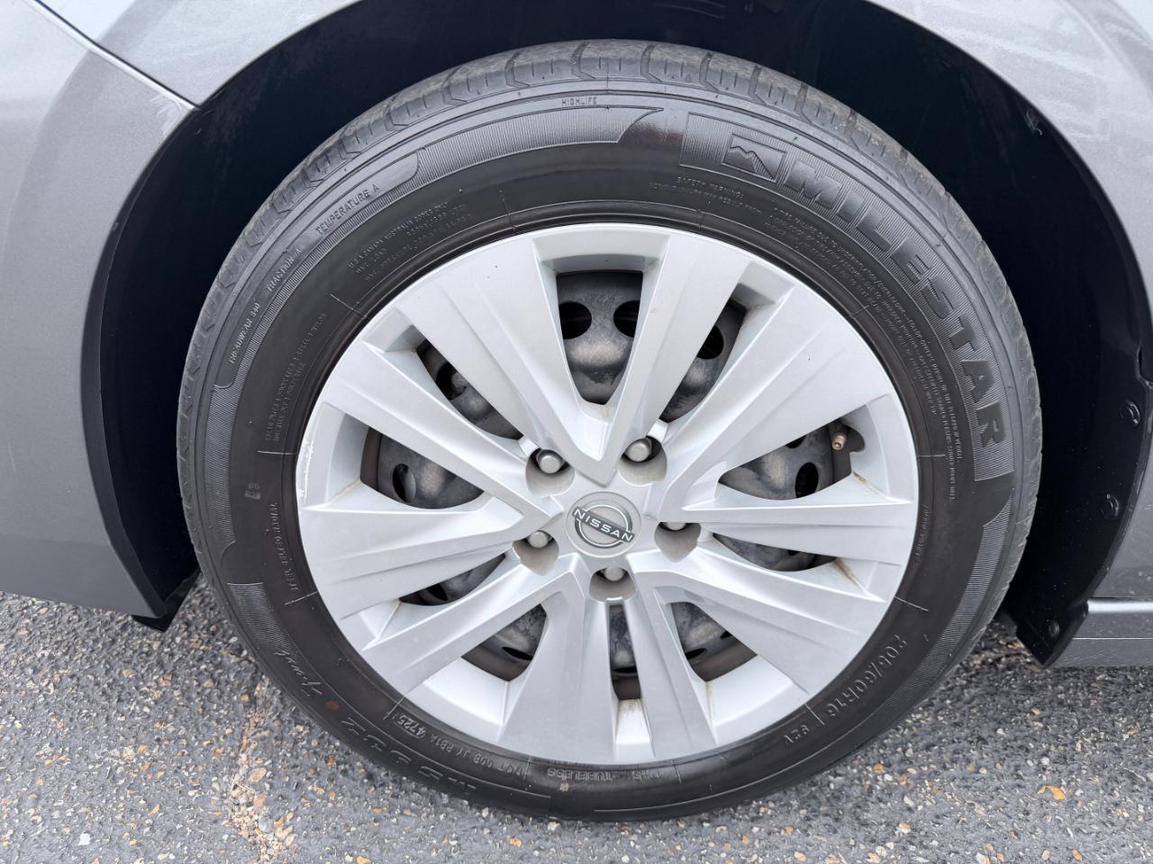 Nissan Sentra S CVT 2024