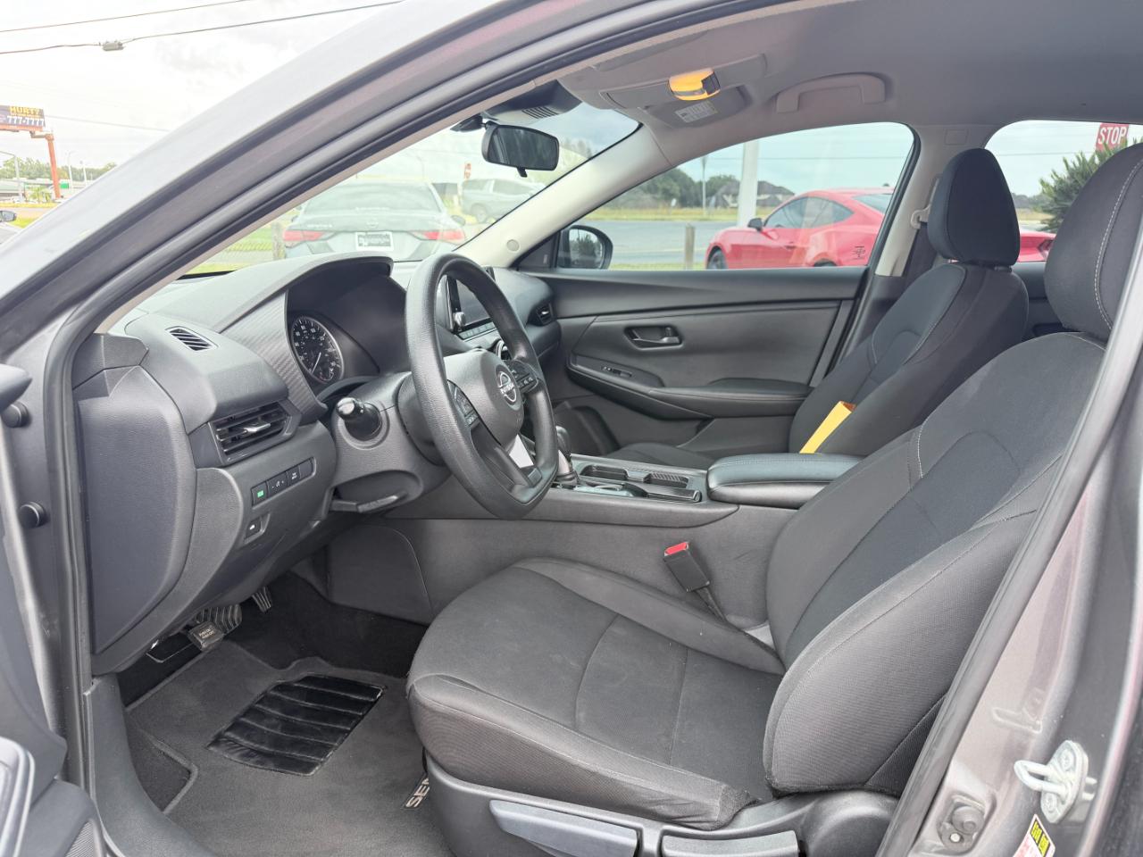Nissan Sentra S CVT 2024