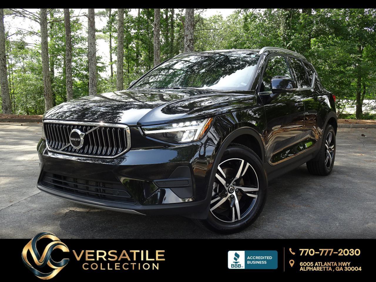 2025 Volvo XC40 B5 AWD Core Bright Theme Panoramic LED HID XM BT