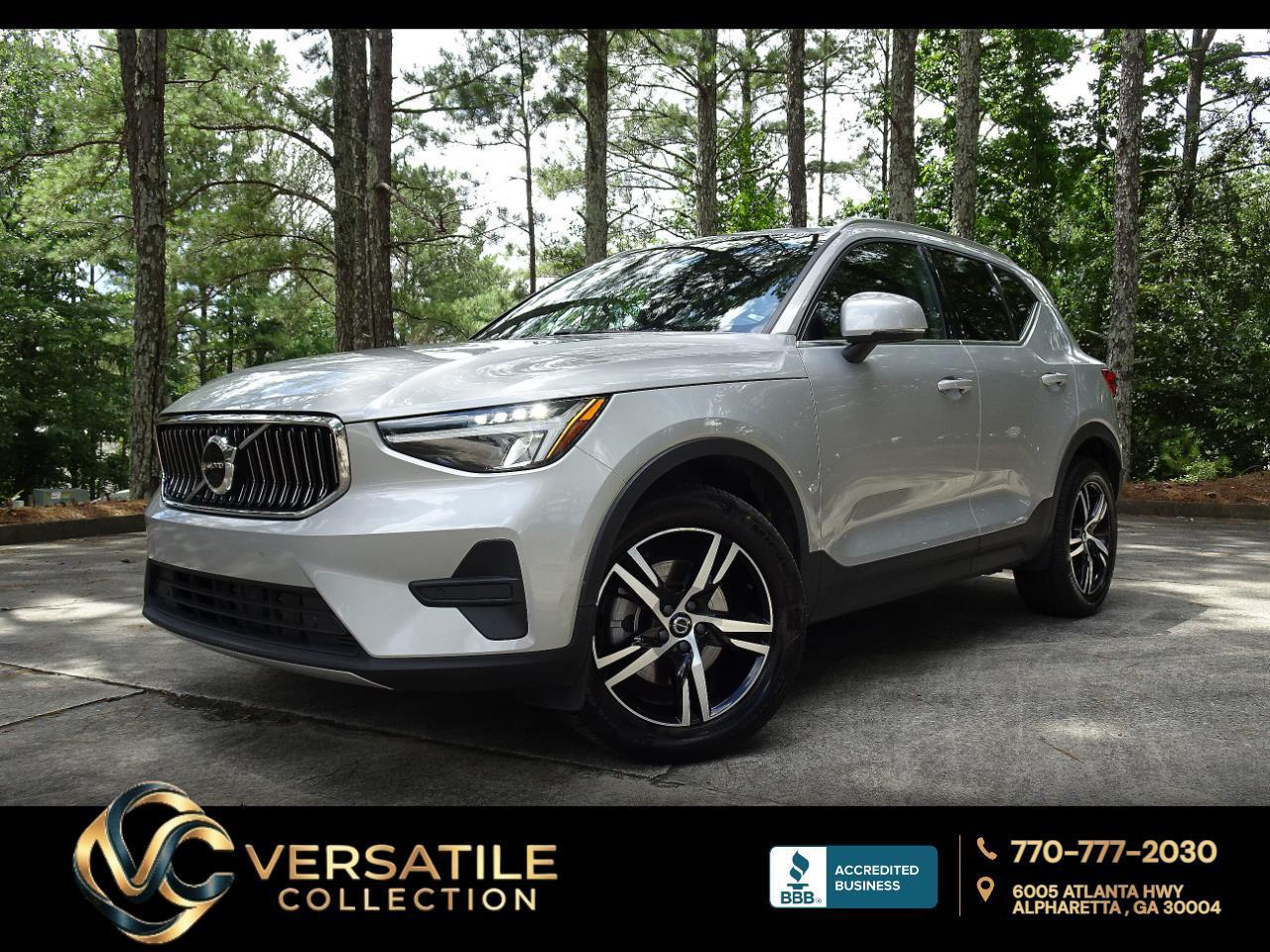 2025 Volvo XC40 B5 AWD Core Bright Theme BSM Panoramic LED HID XM