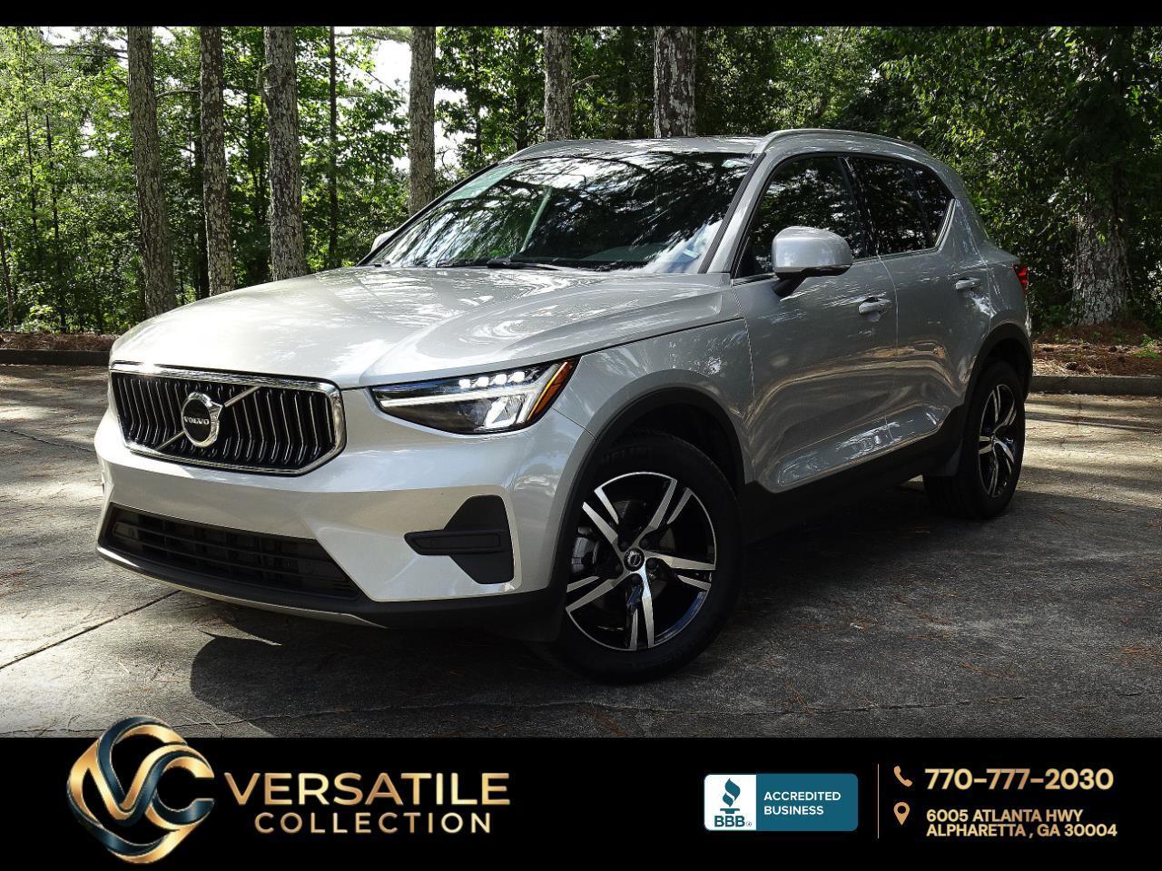 2025 Volvo XC40 B5 AWD Core Bright Theme Tech NAV BSM Panoramic XM