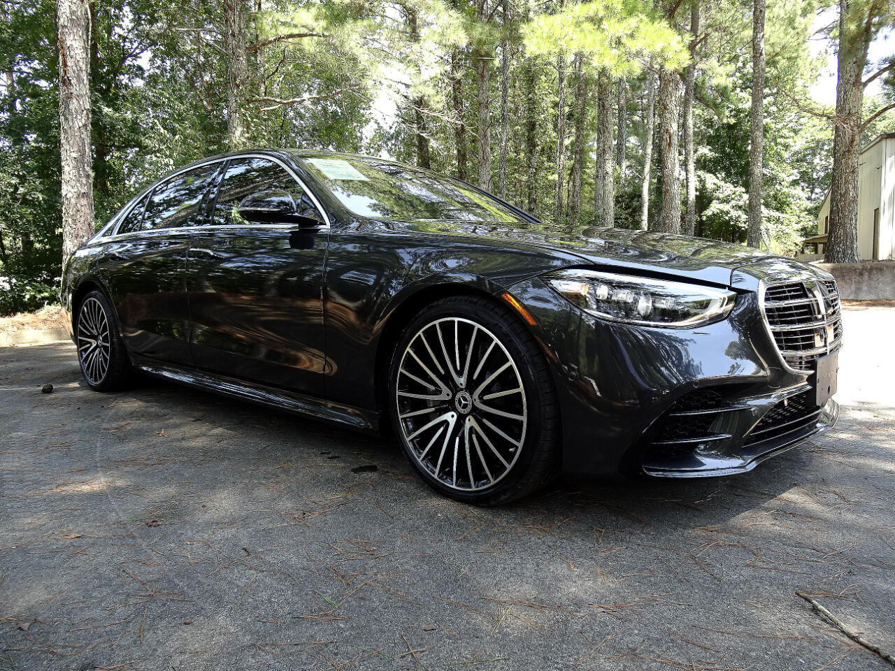 2022 Mercedes Benz S 500 4MATIC AMG photo 3