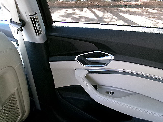 Audi E-Tron  2022 Audi E-Tron  2022