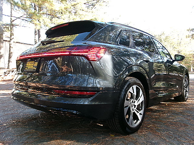 Audi E-Tron  2021 Audi E-Tron  2021