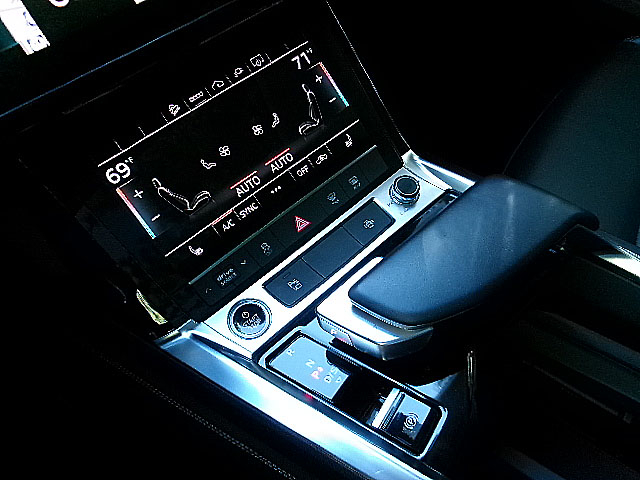 Audi E-Tron  2021 Audi E-Tron  2021