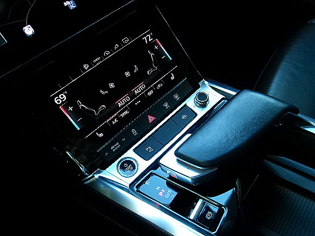 Audi E-Tron  2021 Audi E-Tron  2021